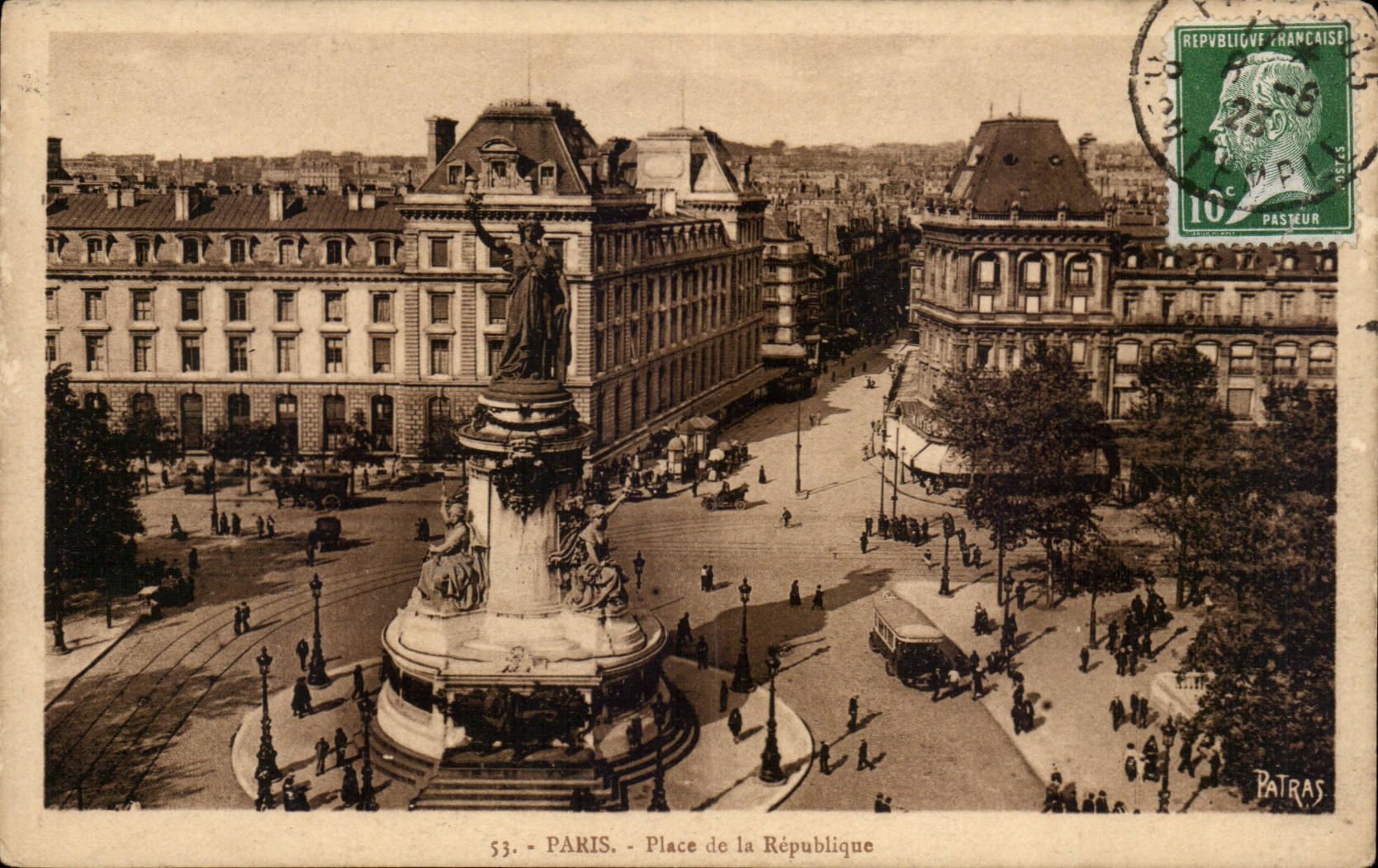 Paris CPA Place de la Republique