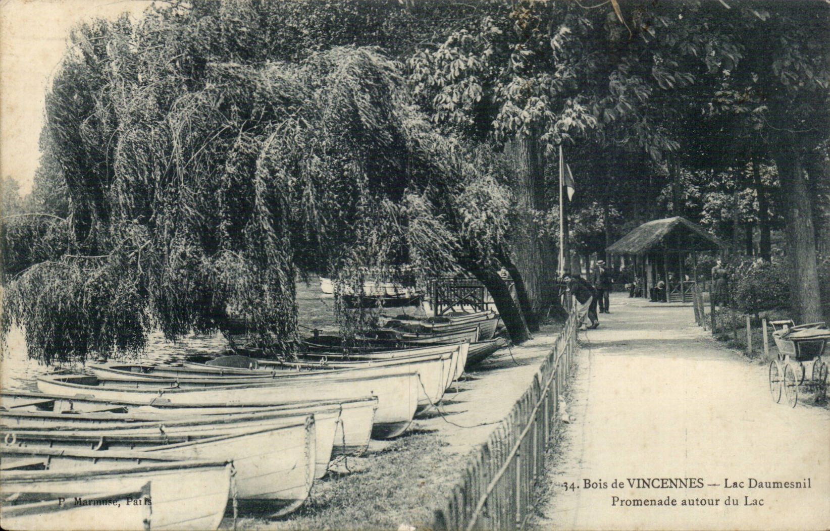 Paris - 12 - Bois de Vincennes - bateau - Tour du Lac Daumesnil - CPA 