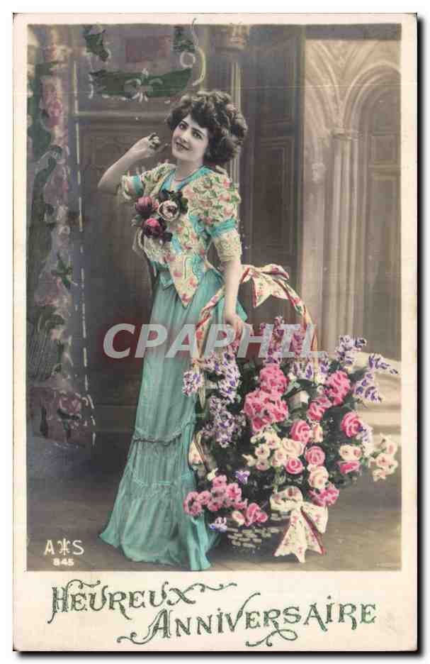 Femme en robe bleue tenant un panier de fleurs — Heureux Anniversaire — A&S 845