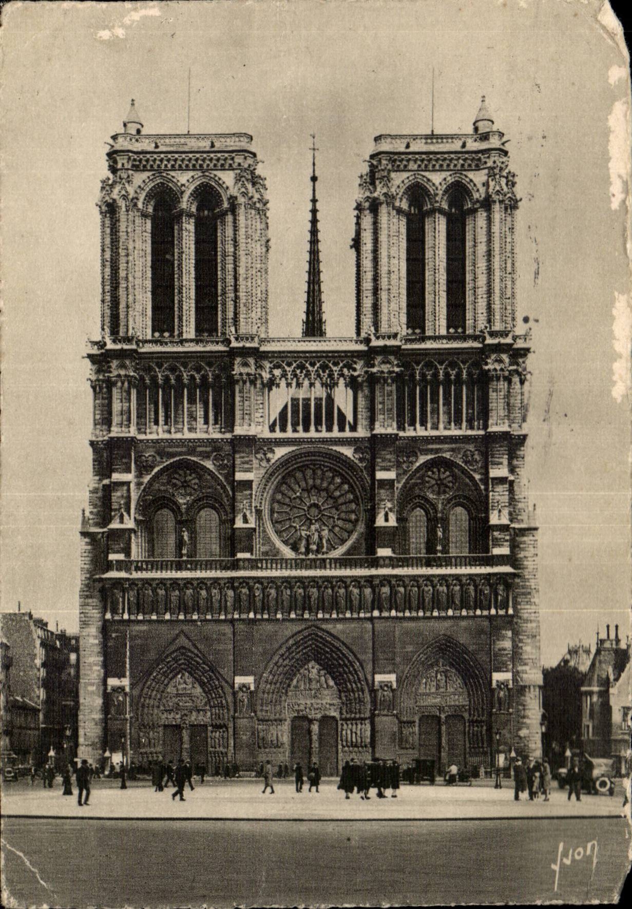 Notre-Dame de Paris — vue de la façade — JvON