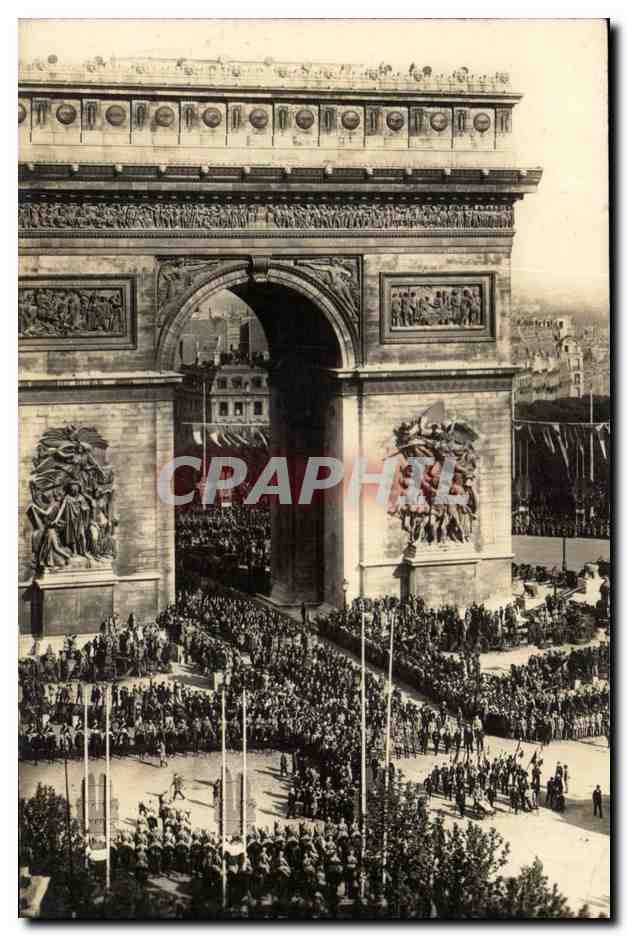 Paris - 8 - L'Arc de Triomphe - 13 Juillet 1919 Defile de la victoire - CPA 