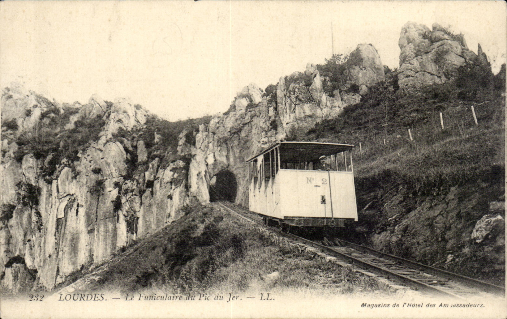Lourdes - Le Funiculaire du Pic du Jer - CPA 