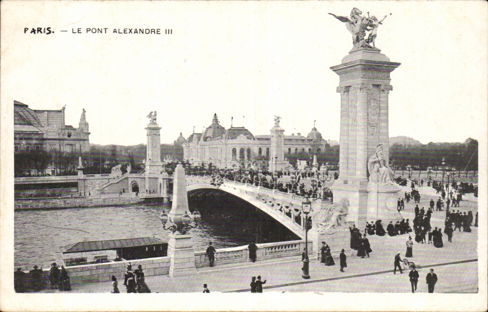 Paris - 7 - Le Pont Alexandre III - CPA 