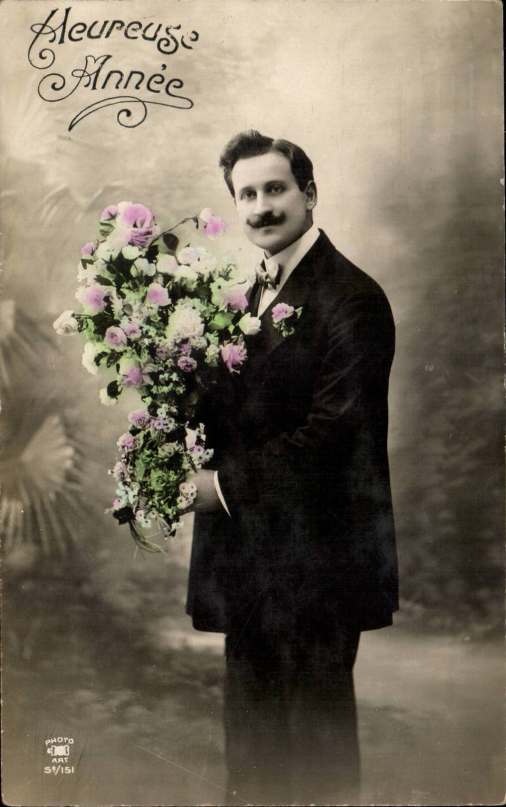 Fantaisie - Homme - Heureuse Annee - man with bouquet - CPA 