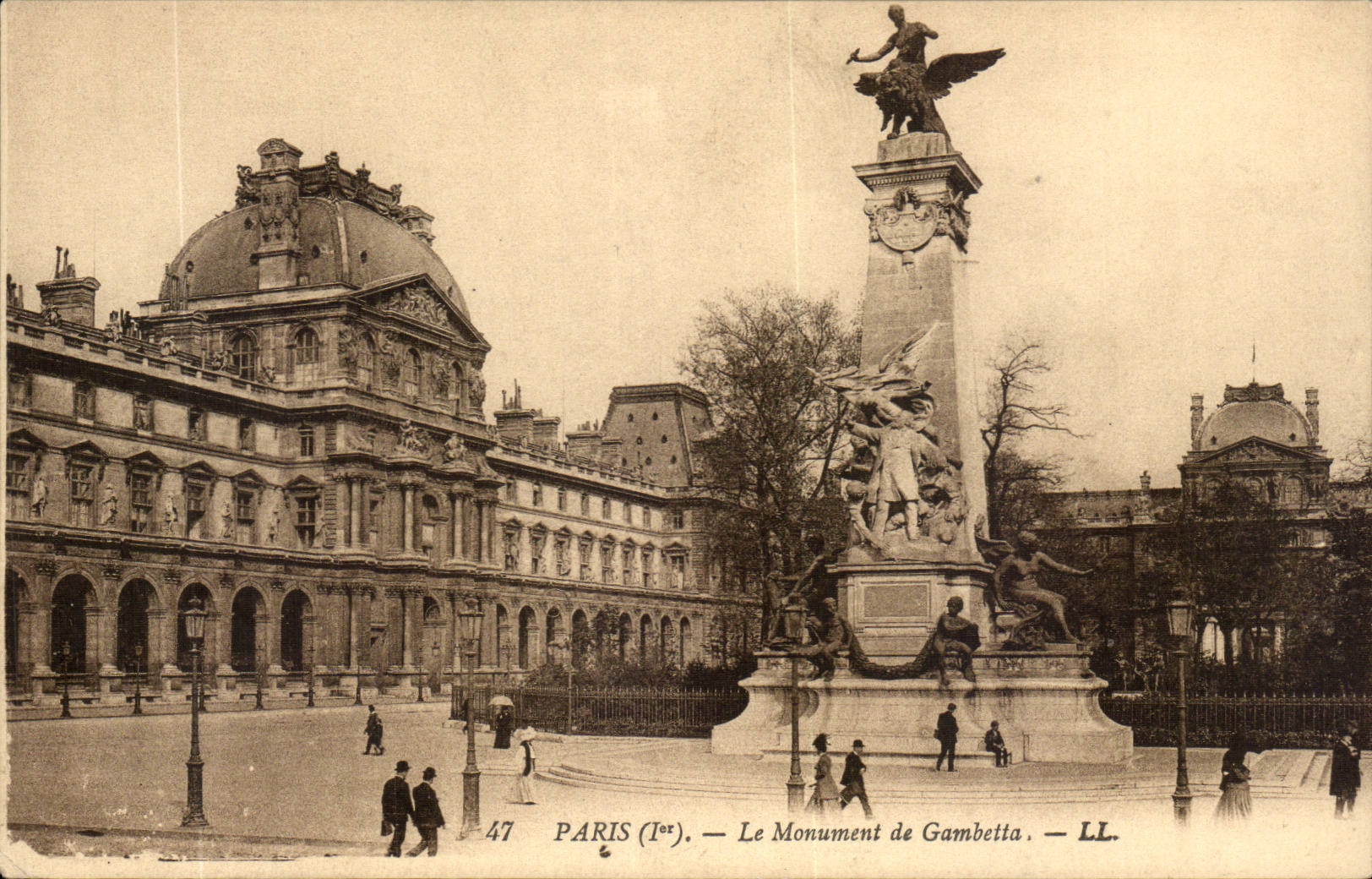 Paris - 1 - Le Monument de Gambetta CPA 
