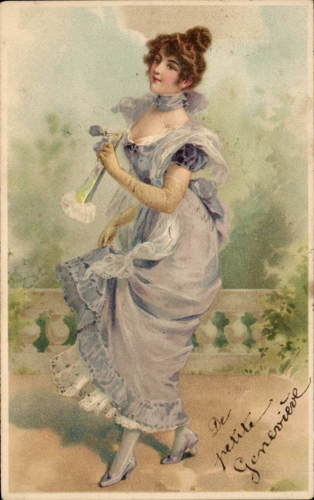 Jeune femme en robe bleue — De petite Geneviève — éditeur non visible