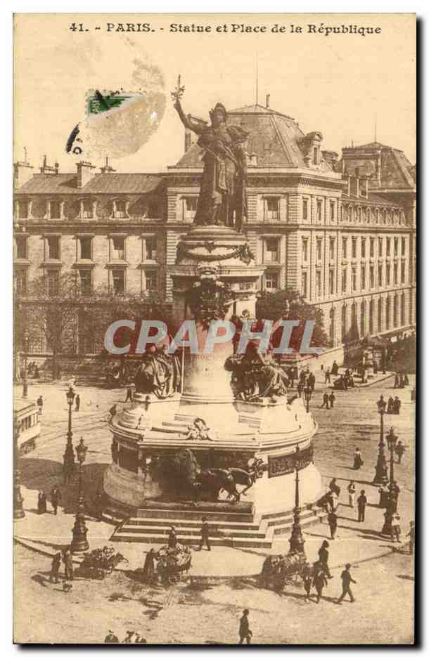 CPA Paris Statue et place de la Republique
