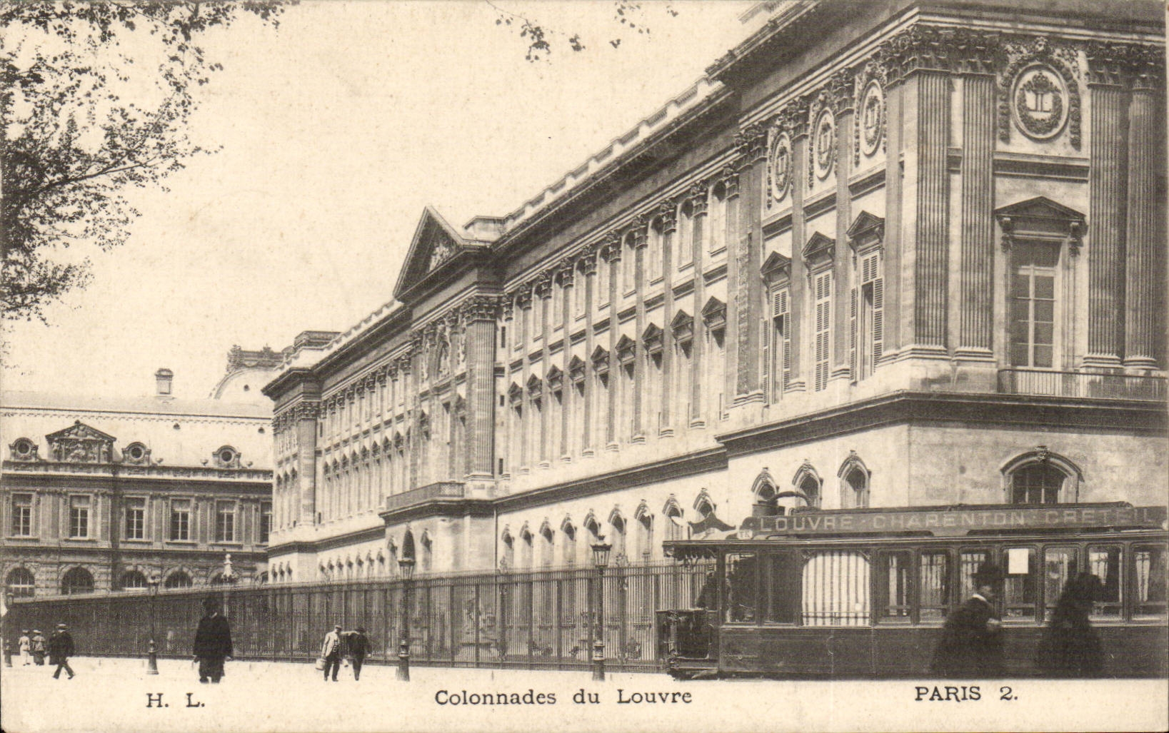 Paris CPA Colonnades du Louvre ( bus Louvre Charenton Creteil)