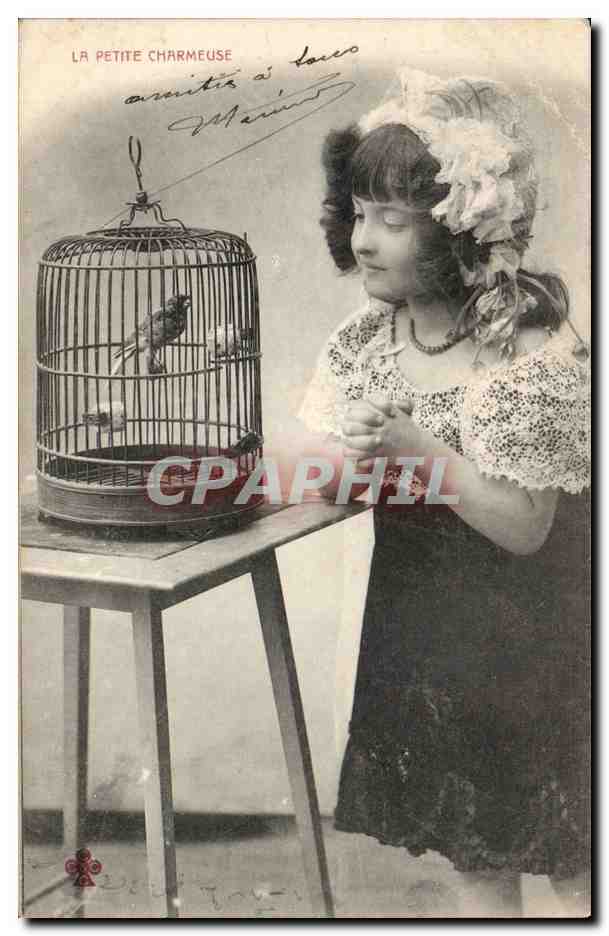 CPA Fantaisie Enfant La petite charmeuse oiseau