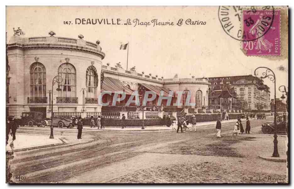 Deauville CPA La plage fleurie le casino
