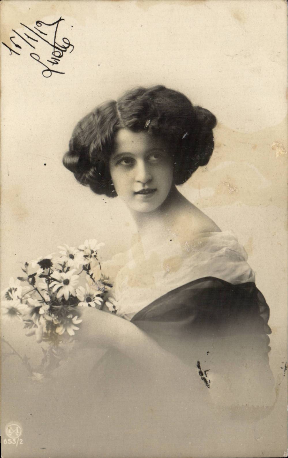 CPA Fantaisie Femme