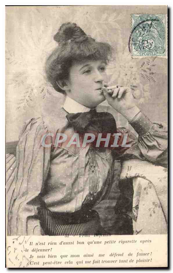 Femme fumant une cigarette — Truit Défendu — éditeur LAGRIFFE, Paris