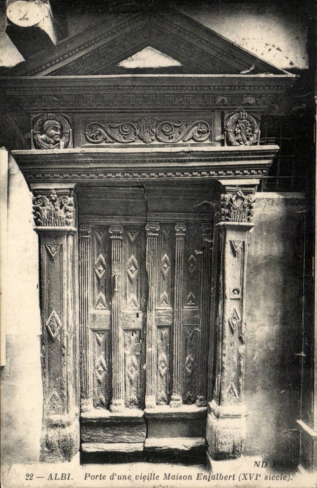 Albi CPA Porte d'une vieille maison Enjalbert