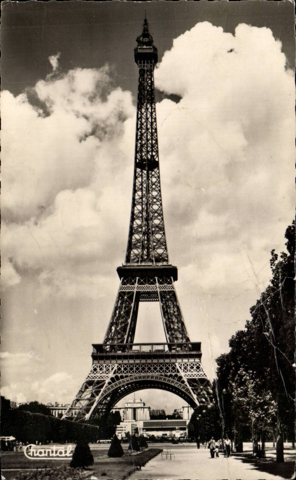 La Tour Eiffel — Paris — Éditions Chantal, n°139