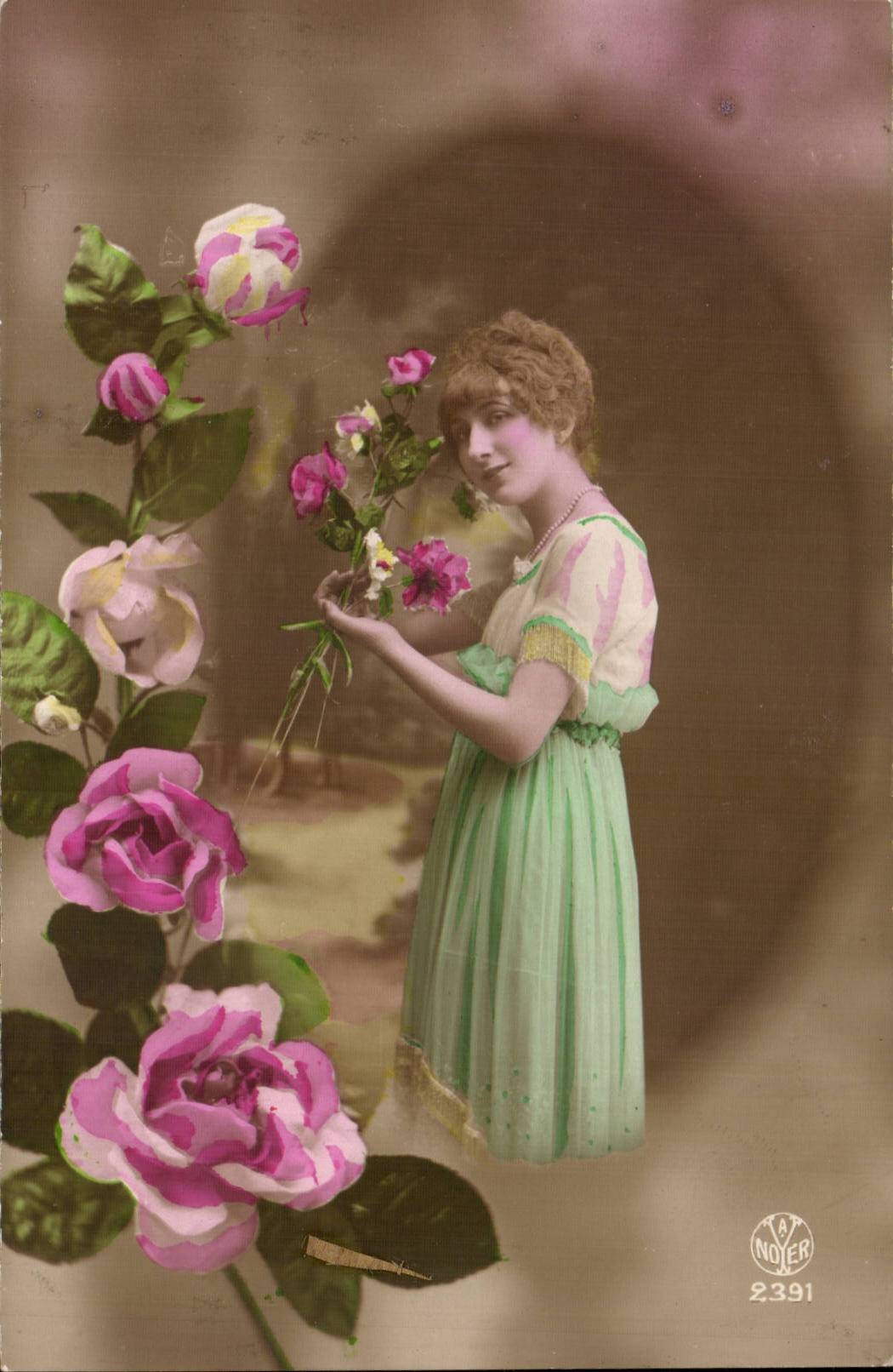 CPA Fantaisie Femme 