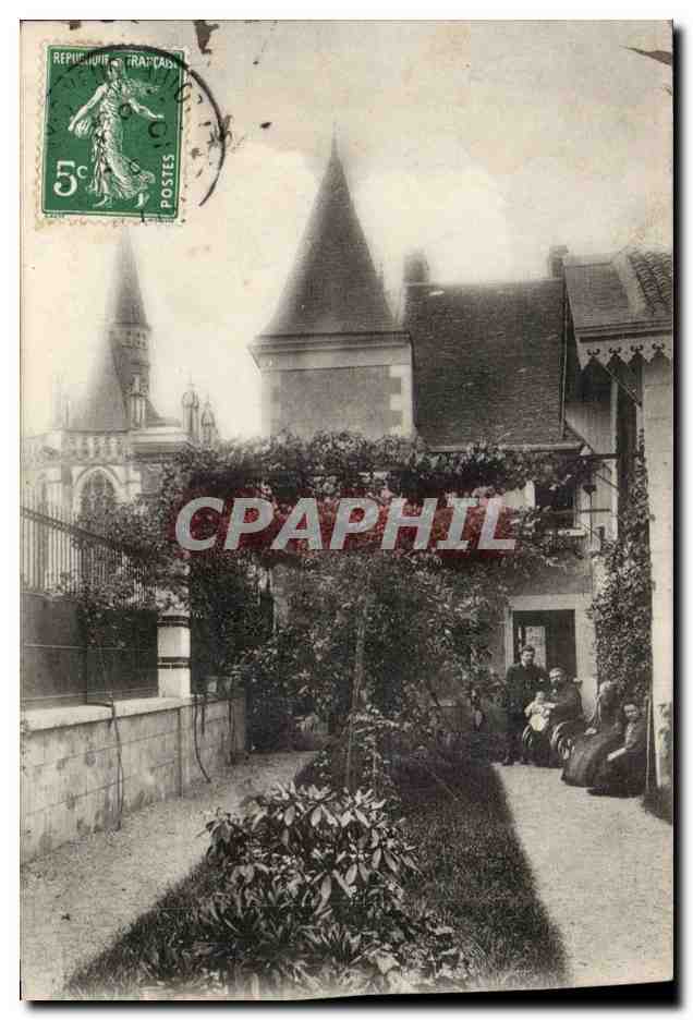CPA Maison et ses habitants (non localisee)