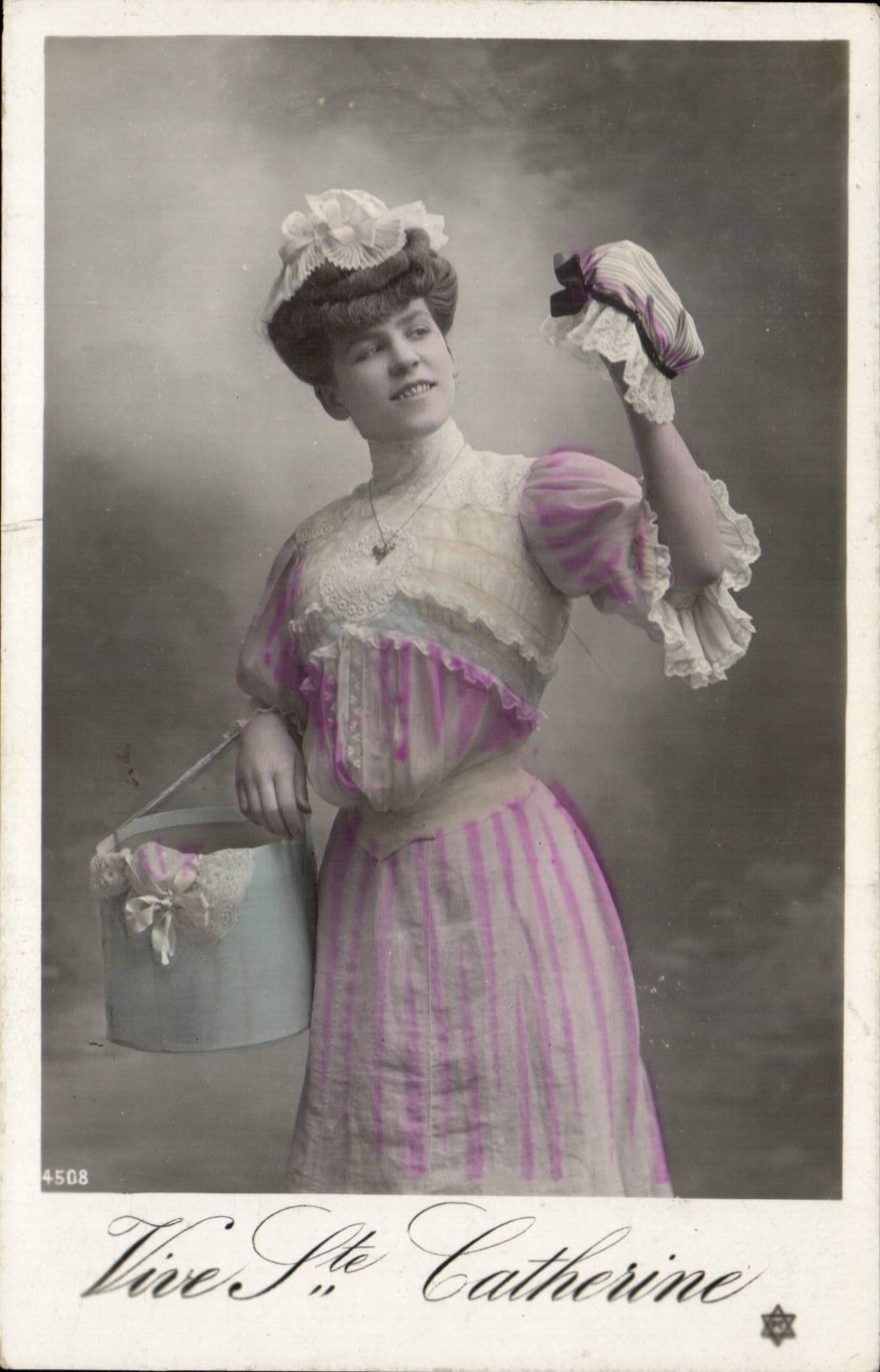 Sujet : Sœur Catherine — Éditeur : Union postale universelle, n° 4508