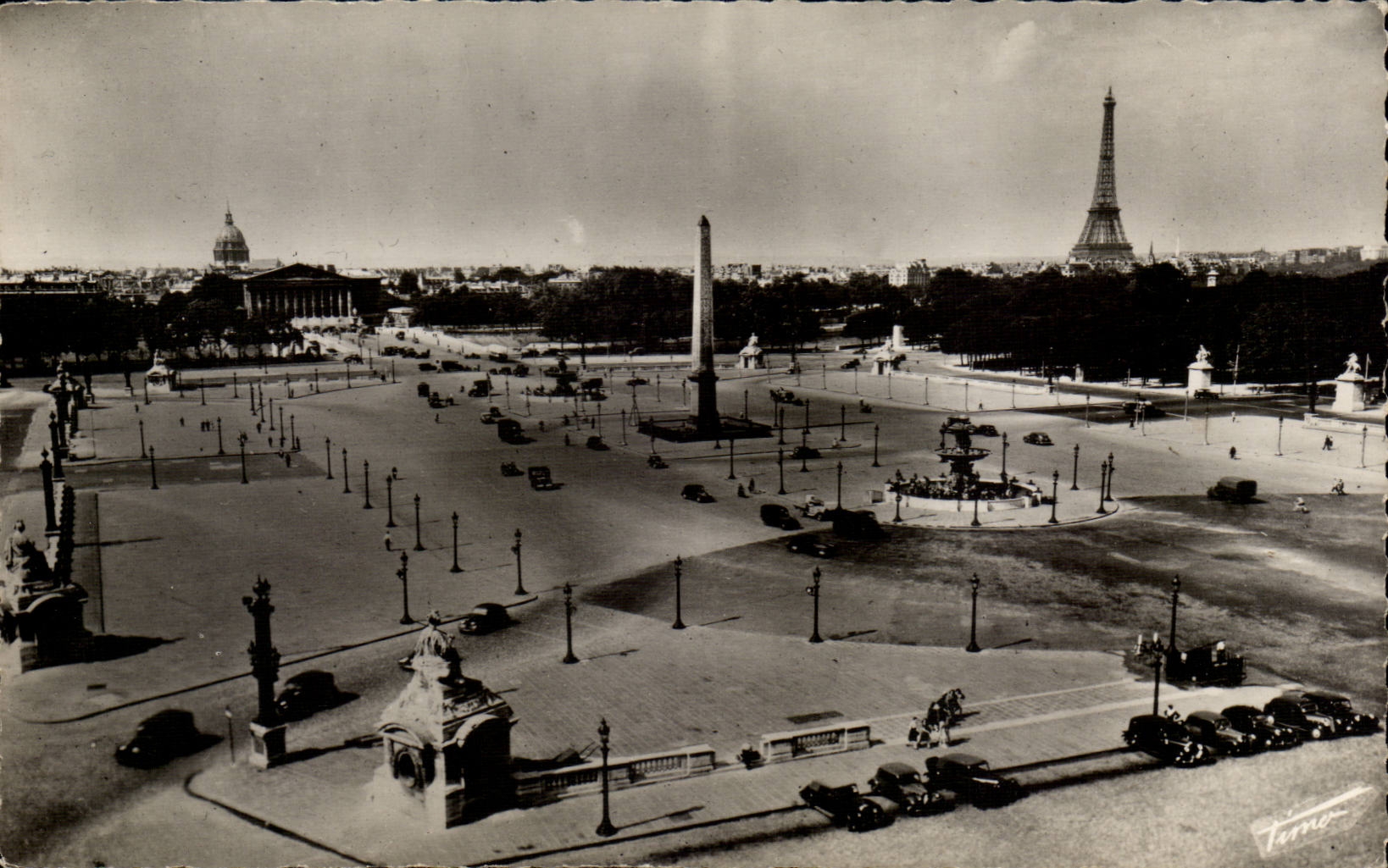 CPA Paris La place de la Concorde