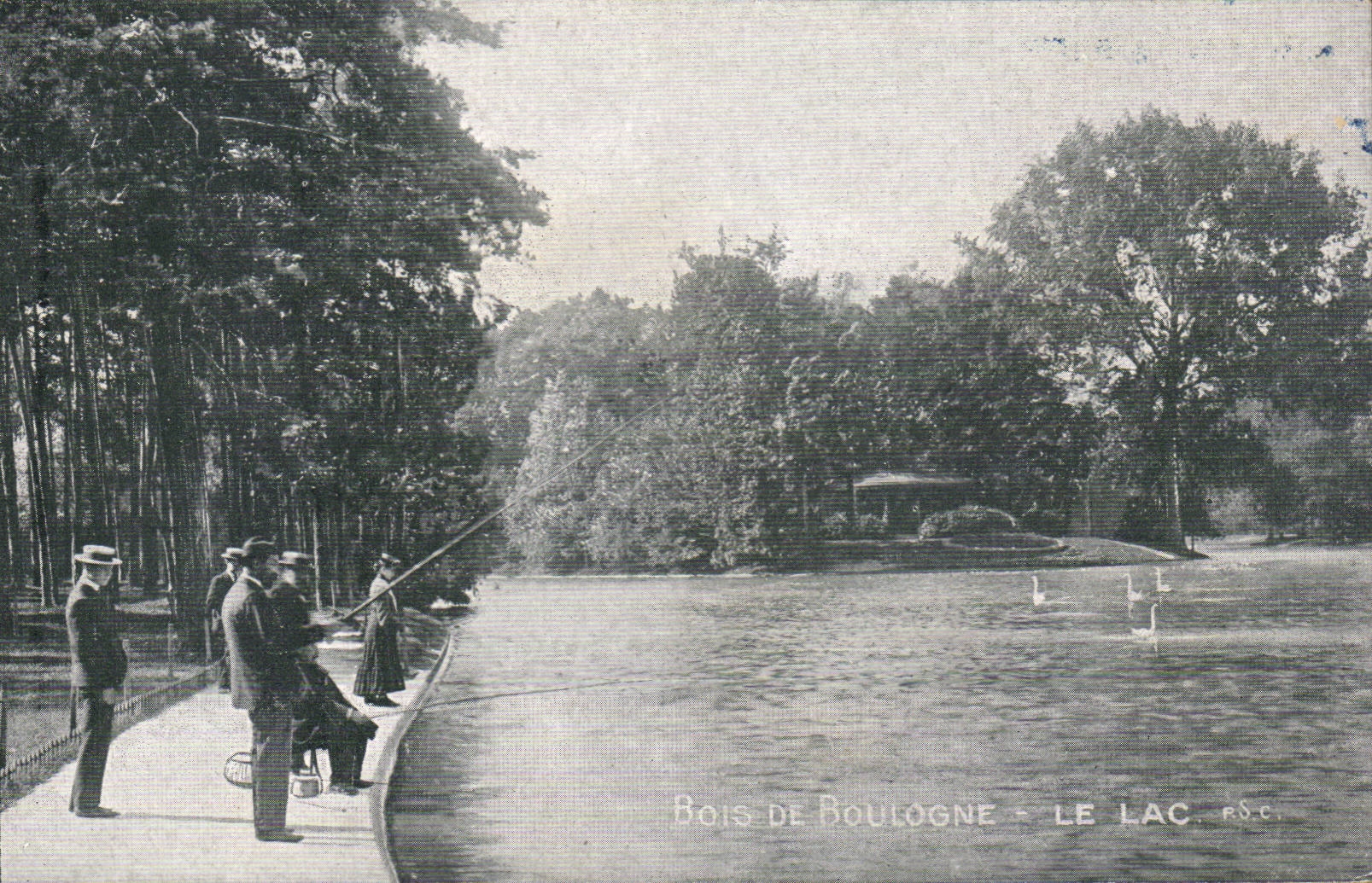 Paris CPA Bois de Boulogne Le lac ( pecheur )