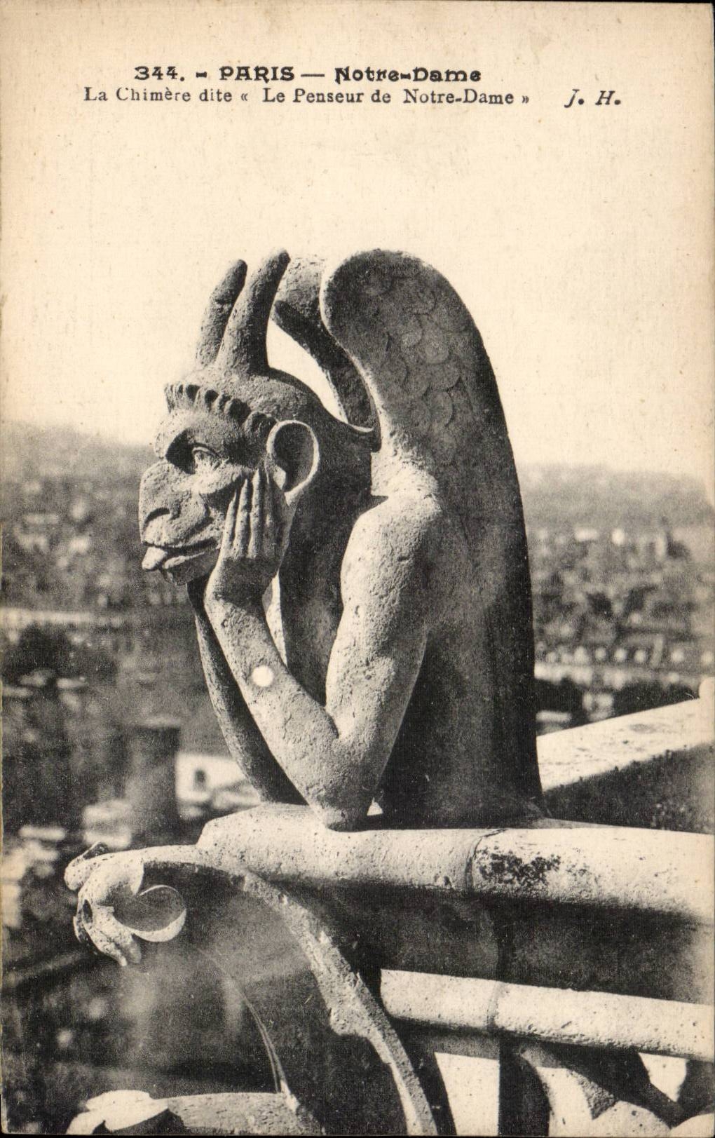 Paris CPA La Chimere Le penseur de Notre DAme