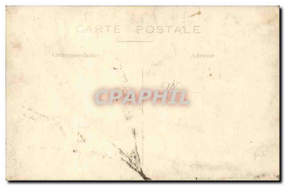 CARTE PHOTO Famille campargne en France ( folklore costume chien dog ) — Verso