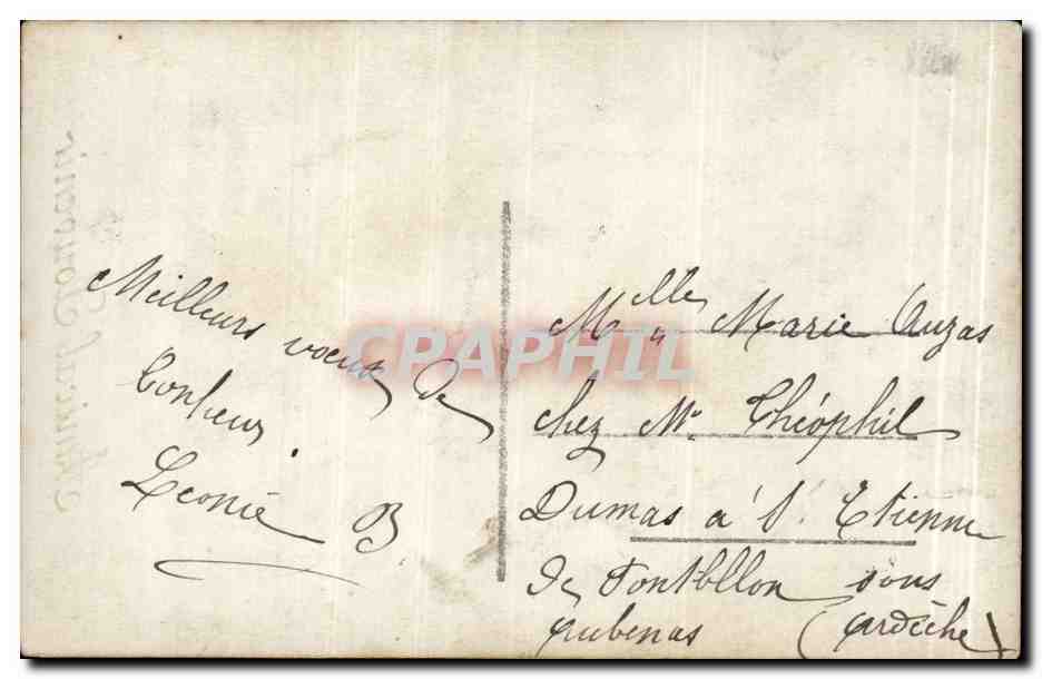 Jeune femme dans un cadre de roses — Amical Souvenir — éditeur inconnu — Verso