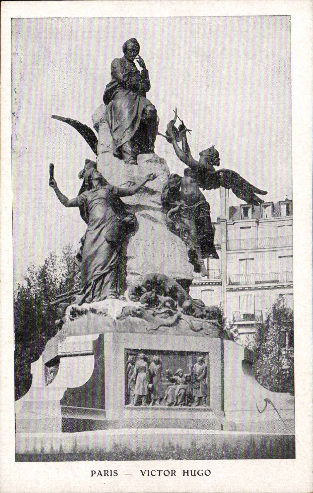 Paris CPA Victor Hugo