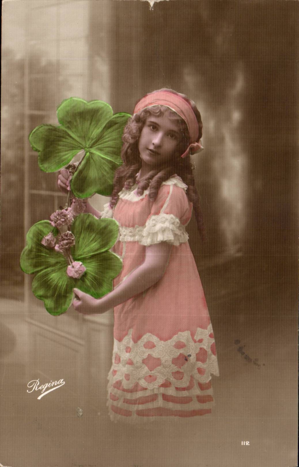 CPA Fantaisie Enfant et trefle