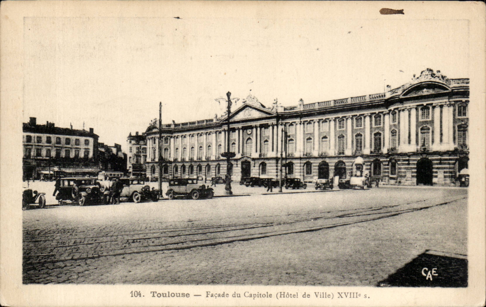 Toulouse — Façade du Capitole (Hôtel de Ville) XVIIIe s. — CAE