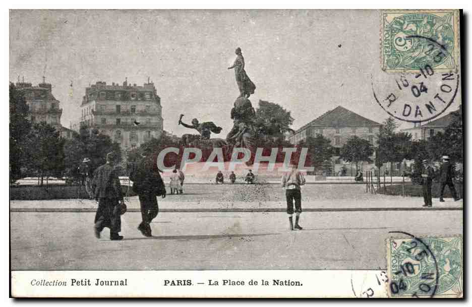 Paris CPA La place de la Nation