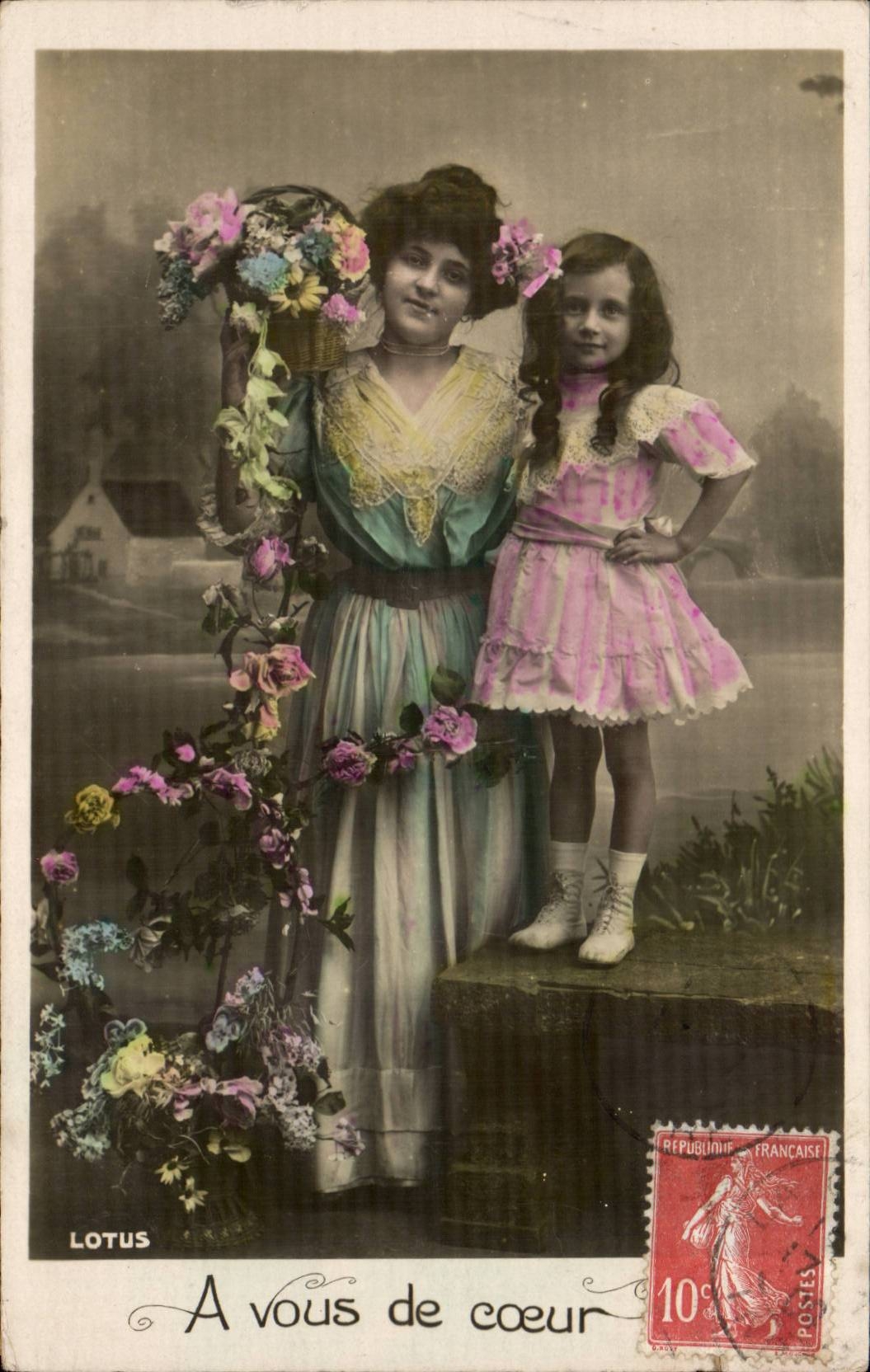 CPA Fantaisie Femme et enfant