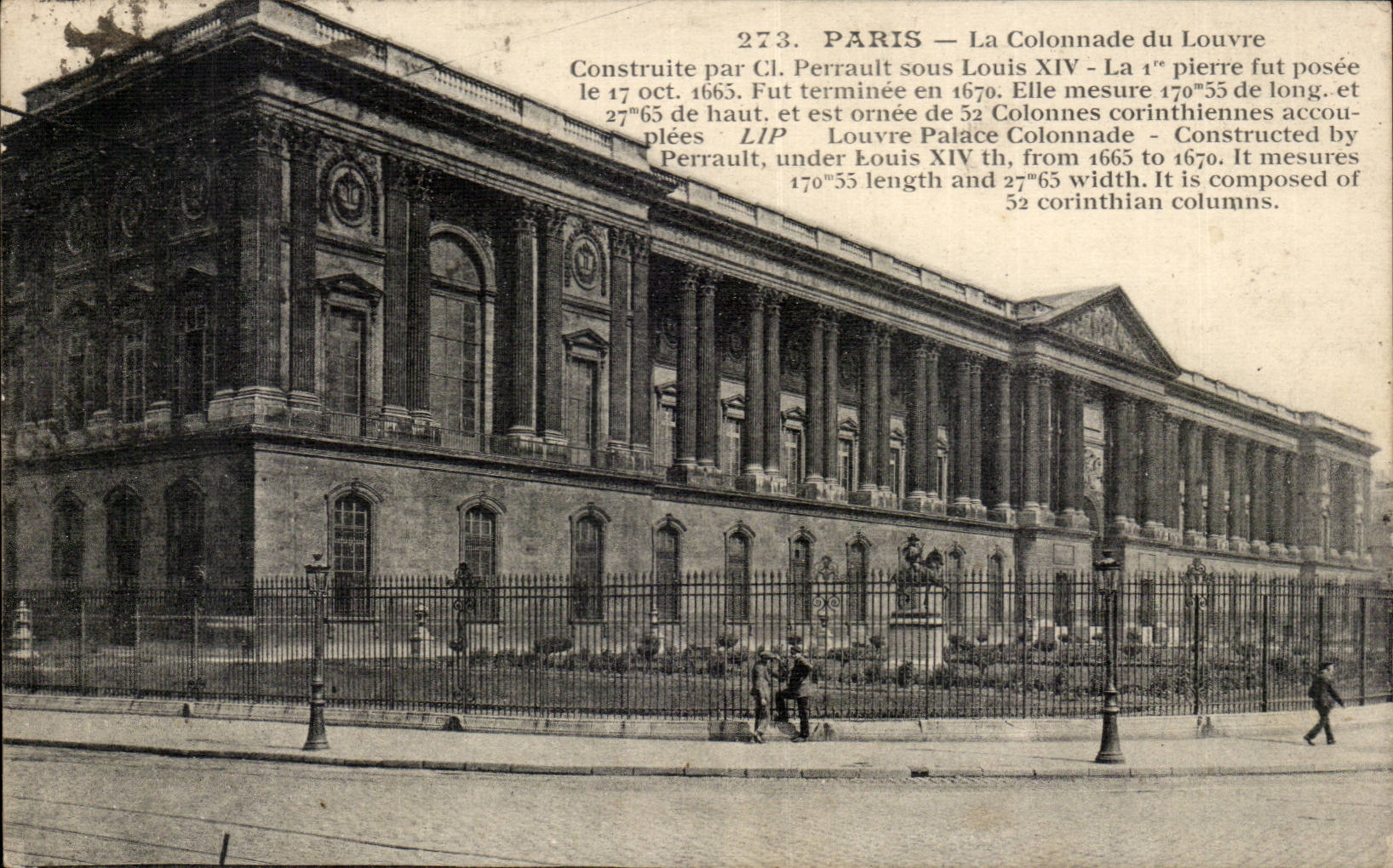 Paris CPA La colonnade du Louvre