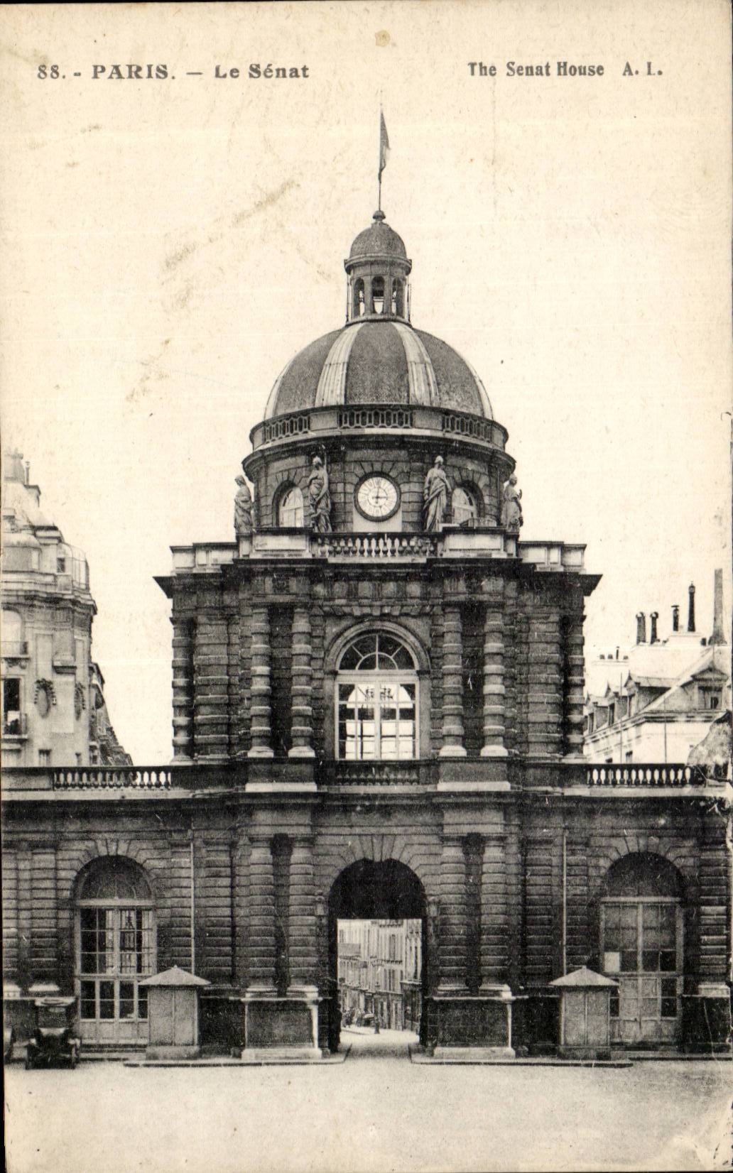 Paris CPA Le Senat