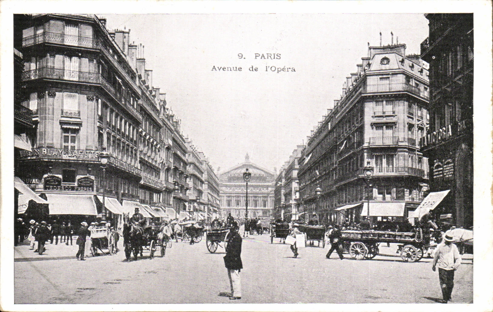 Paris CPA Avenue de l'Opera