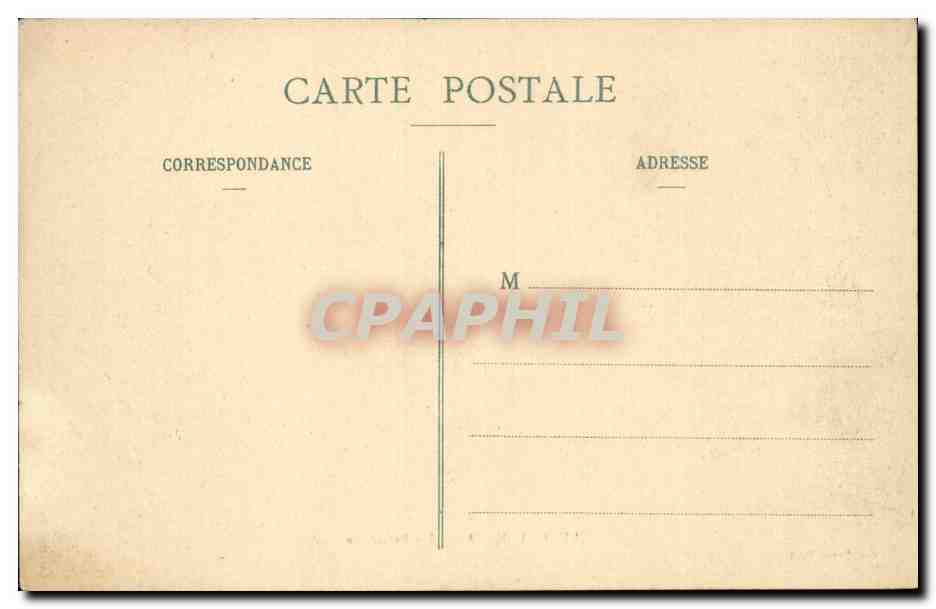 Lycée Lakanal - Un Réfectoire — Phot. Pierre Petit — Verso