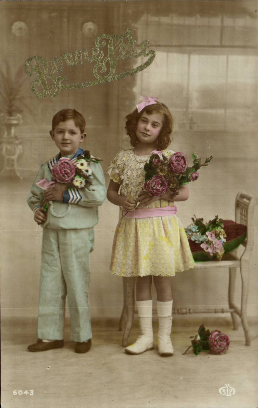 CPA Fantaisie Enfants Bonne fete