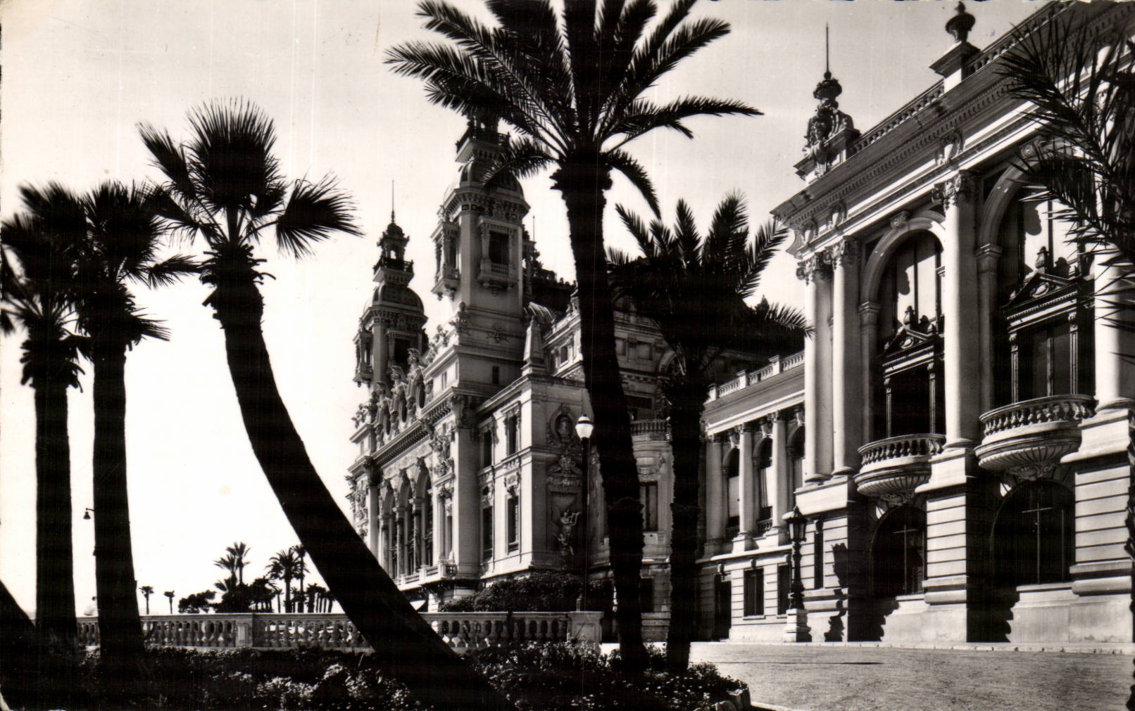 CPA Monte Carlo Le theatre et les terrasses