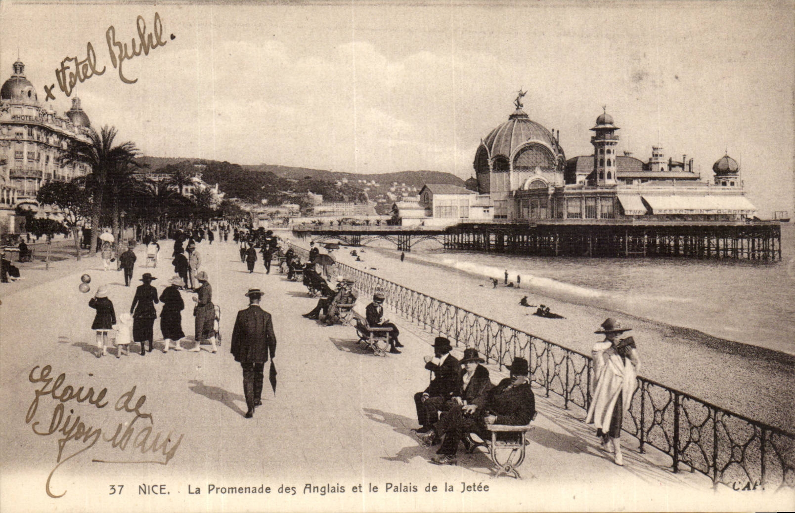 CPA Nice la promenade des anglais et le palais de la jetee