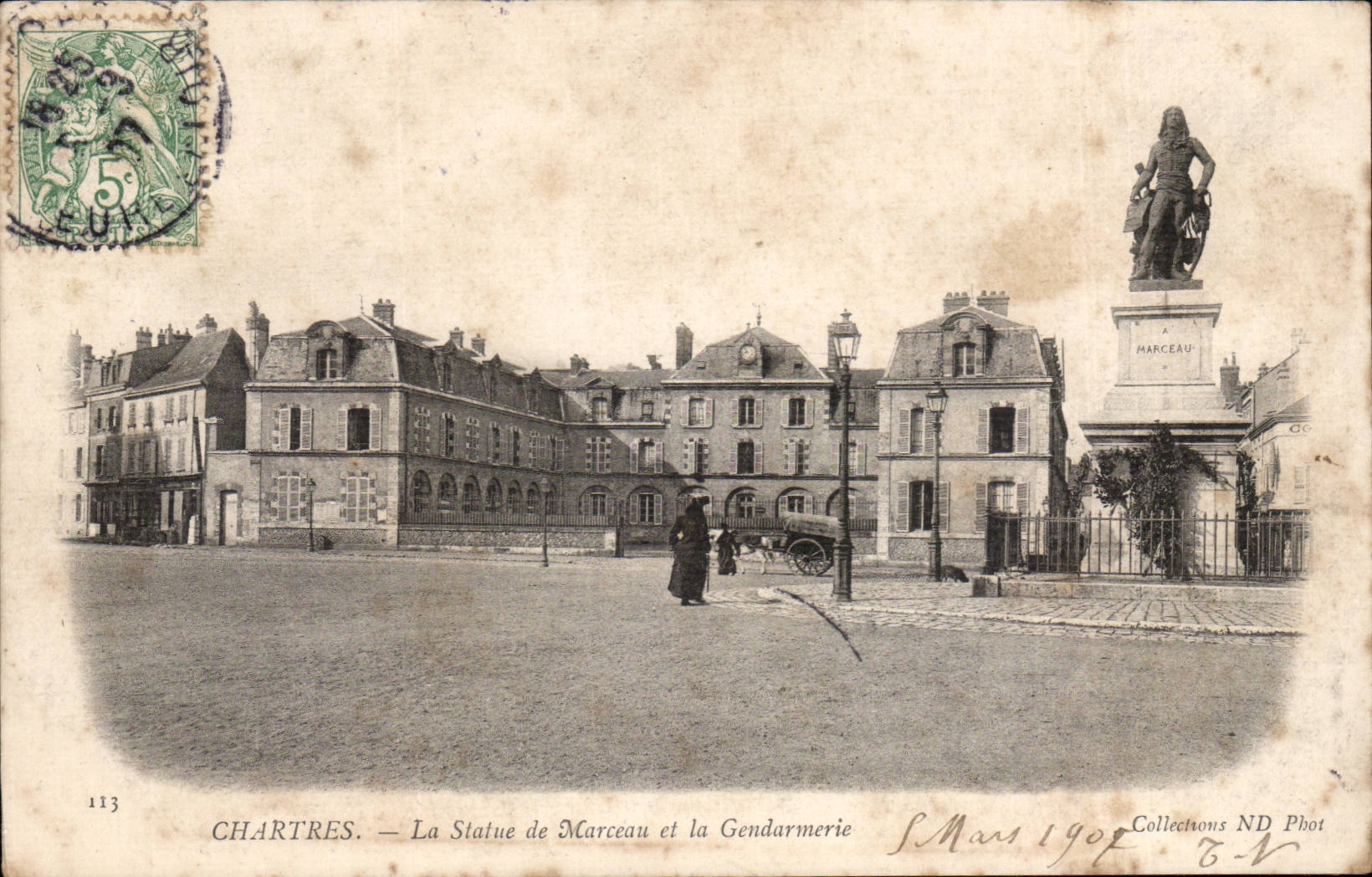 Chartres — La Statue de Marceau et la Gendarmerie — Collections ND Phot