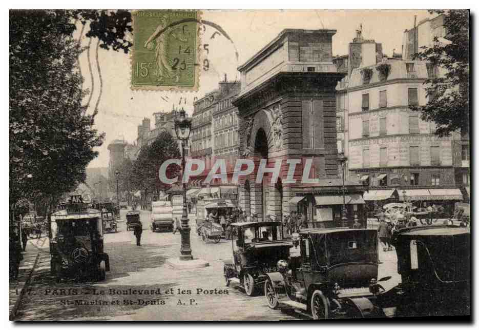 CPA Paris Boulevard et les Portes St Martin et St Denis
