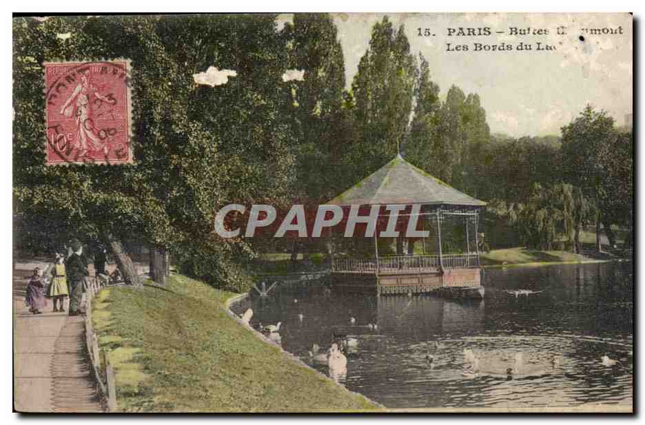 CPA Paris Buttes Chaumont Les bords du lac