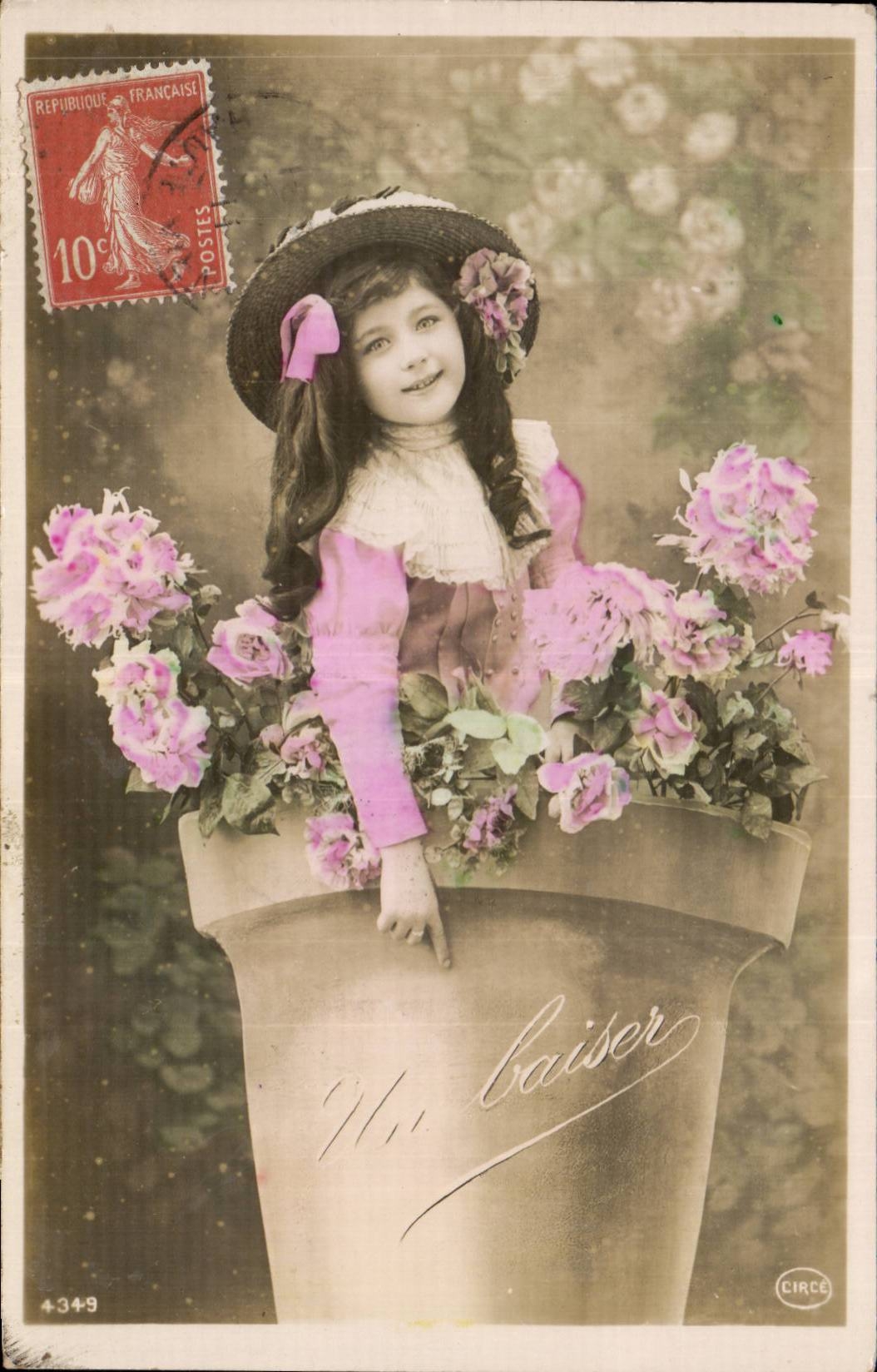 CPA Fantaisie Enfant Un baiser