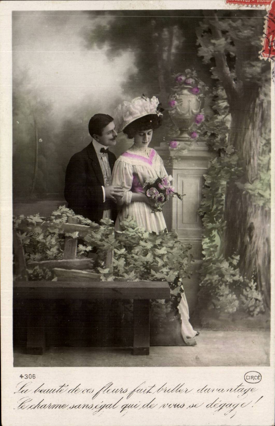 Paar im Park — romantische Szene — CIRCÉ, n°4306