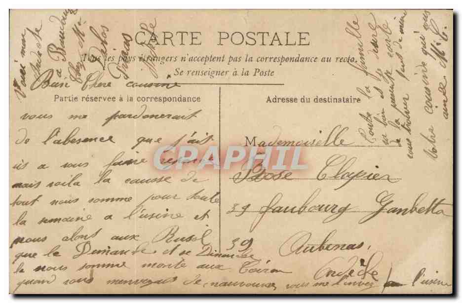 Femme en robe brodée tenant un bouquet de roses — dit 'bien des choses' — CIRCE, n°4207 — Reverso