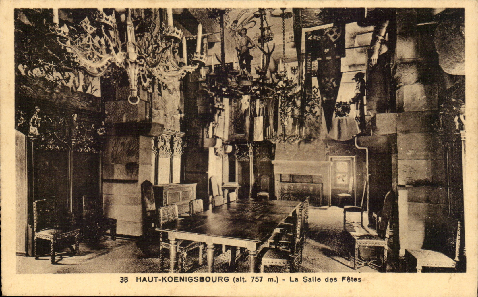 Haut-Kœnigsbourg (alt. 757 m.) — Die Festsaal — Sonderausgabe des Schlosses