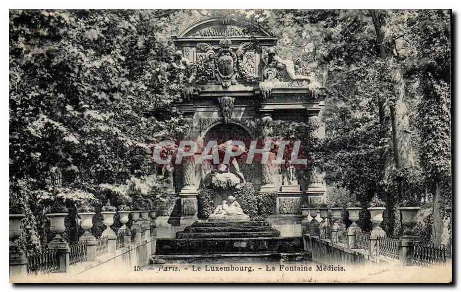 Paris CPA Le luxembourg La fontaine Medicis