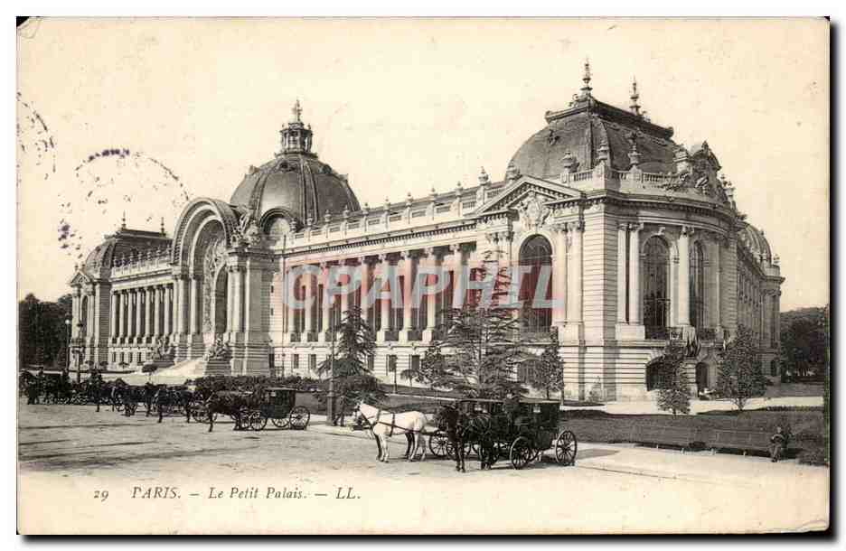Paris CPA Le petit palais