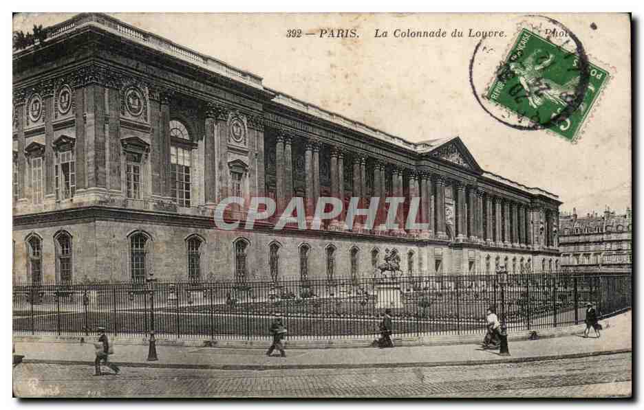 Paris CPA Colonnade du Louvre