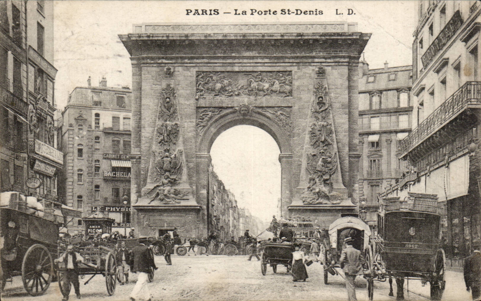Paris CPA Porte St Denis