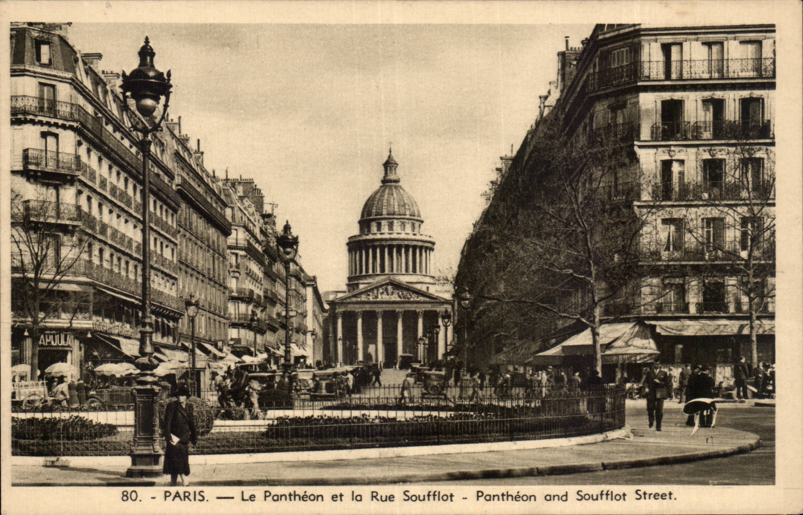 Paris CPA Le Pantheon et la rue Soufflot 